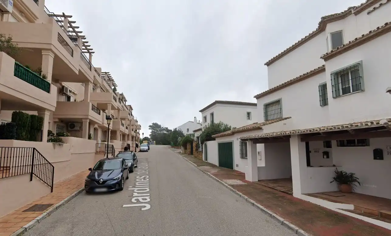 Außenansicht von Maisonette zum Verkauf in Manilva