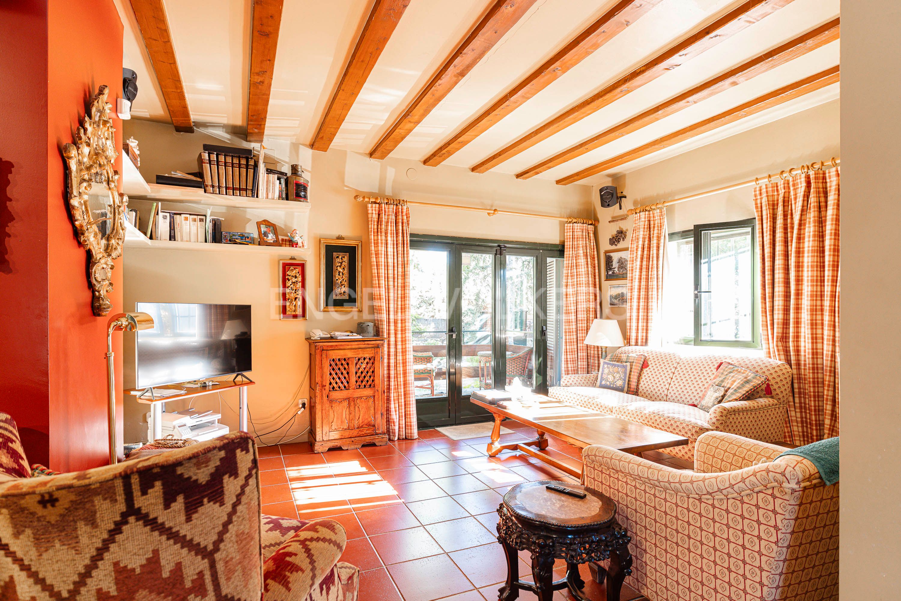 Living room of House or chalet for sale in El Escorial  with Heating, Private garden and Terrace