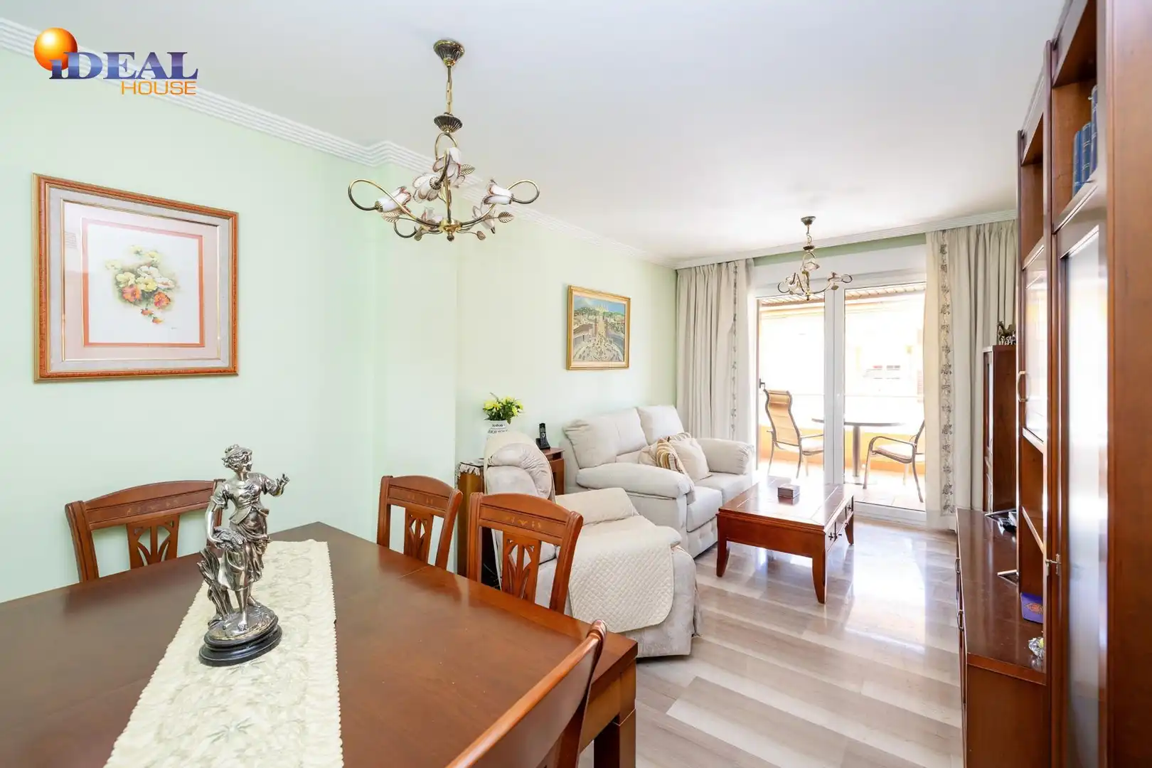 Piso con terraza en venta en Plaza CIUDAD DE LOS CARMENES, imagen 8