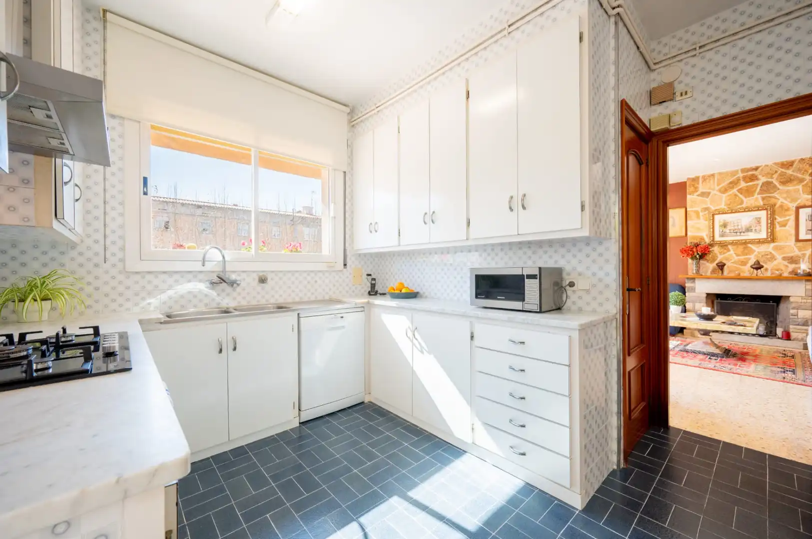 Cocina de Casa o chalet en venta en Mataró con Calefacción, Jardín privado y Terraza