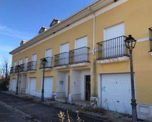 Exterior view of Building for sale in Fuentespina