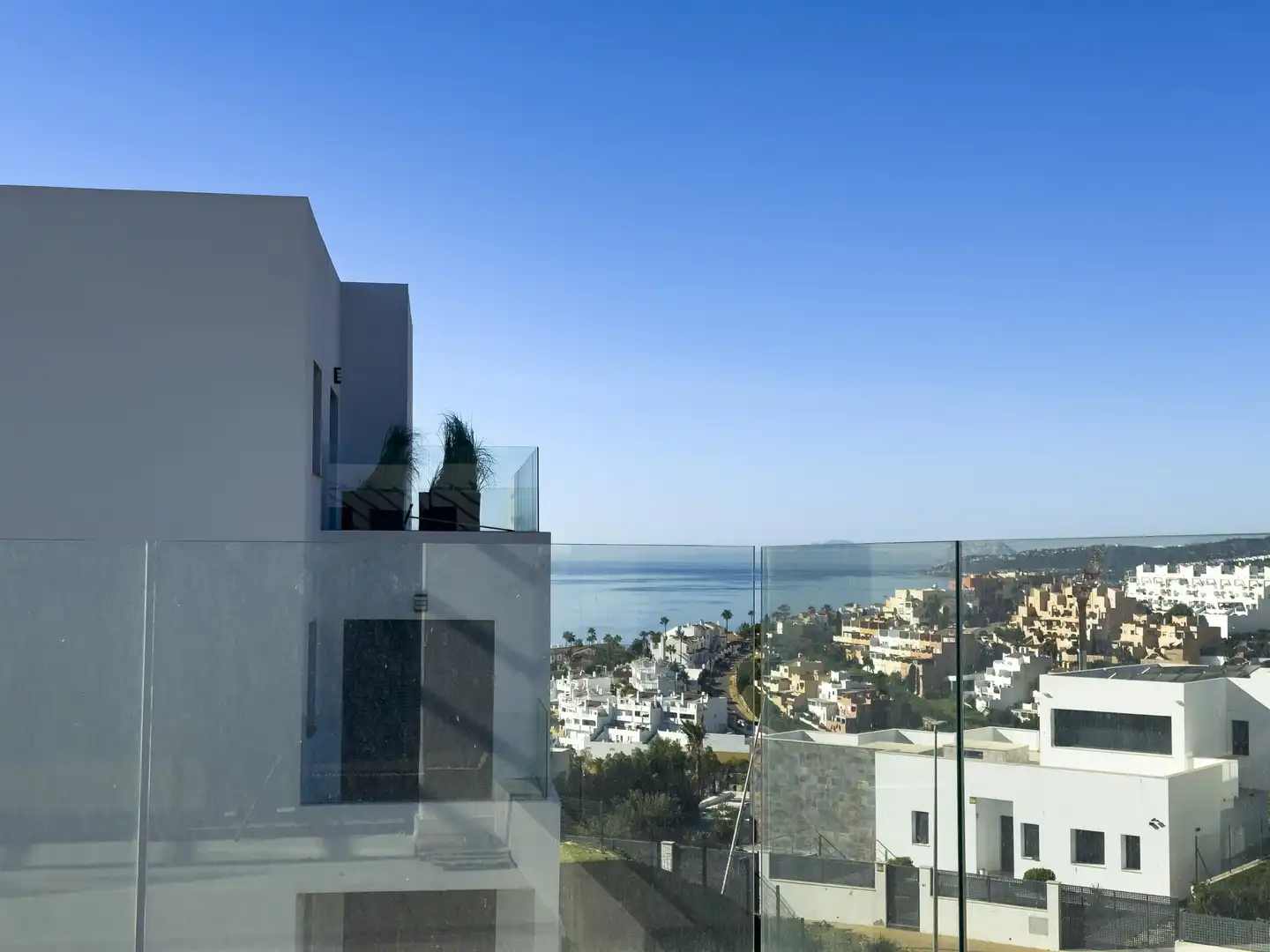 Vista exterior de Apartament en venda en Casares amb Aire condicionat, Calefacció i Terrassa
