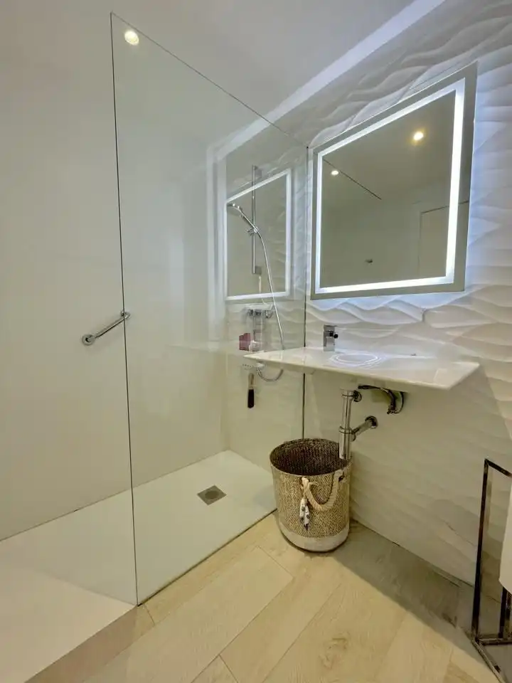 Baño de Apartamento en venta en Eivissa con Aire acondicionado, Terraza y Amueblado