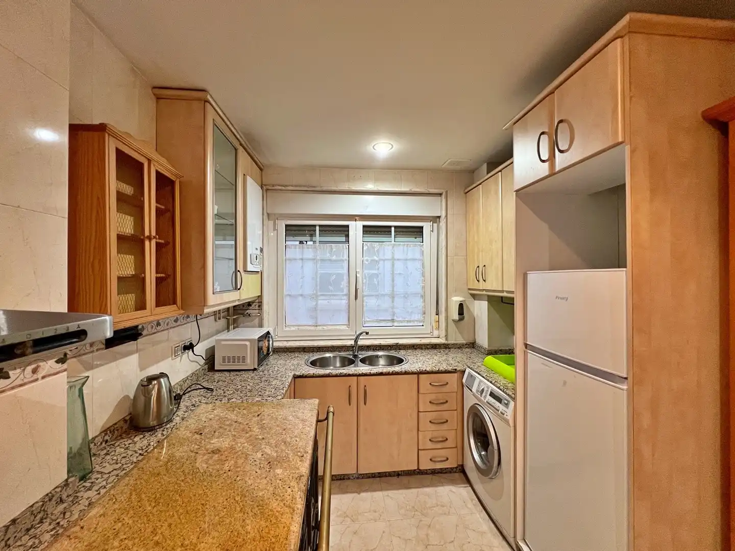 Cocina de Piso en venta en Lugo con Calefacción, Amueblado y Horno