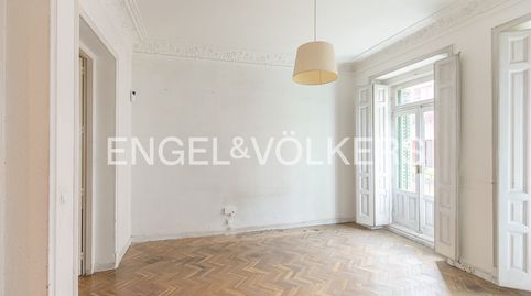 Foto 3 de Piso en venta en Calle de Augusto Figueroa, Justicia - Chueca, Madrid Capital