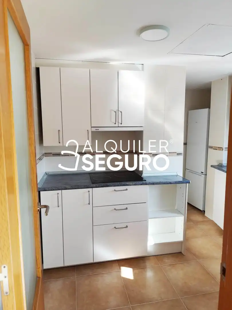 Cocina de Ático de alquiler en Recas con Calefacción, Trastero y Amueblado