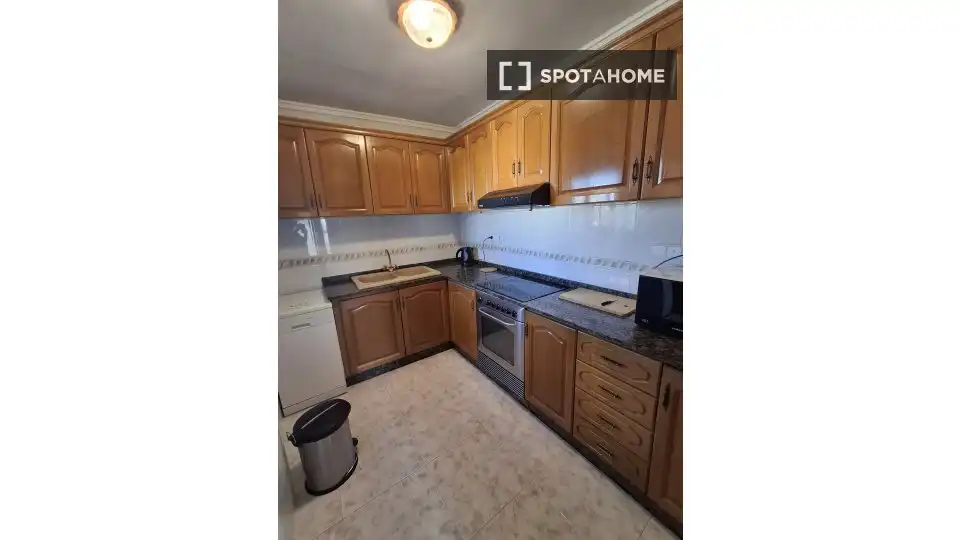 Kitchen of Flat for rent in Alfara del Patriarca  with Air Conditioner, Heating and Furnished