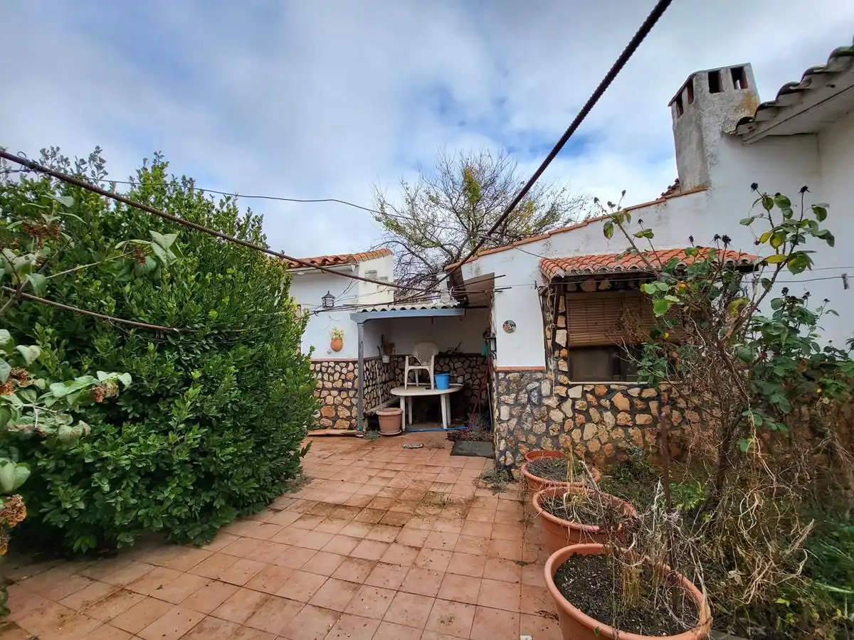 Jardí de Casa o xalet en venda en Sisante