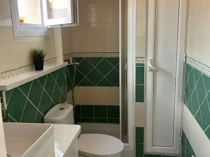 Badezimmer von Maisonette zur Miete in San Bartolomé de Tirajana mit Klimaanlage, Schwimmbad und Möbliert
