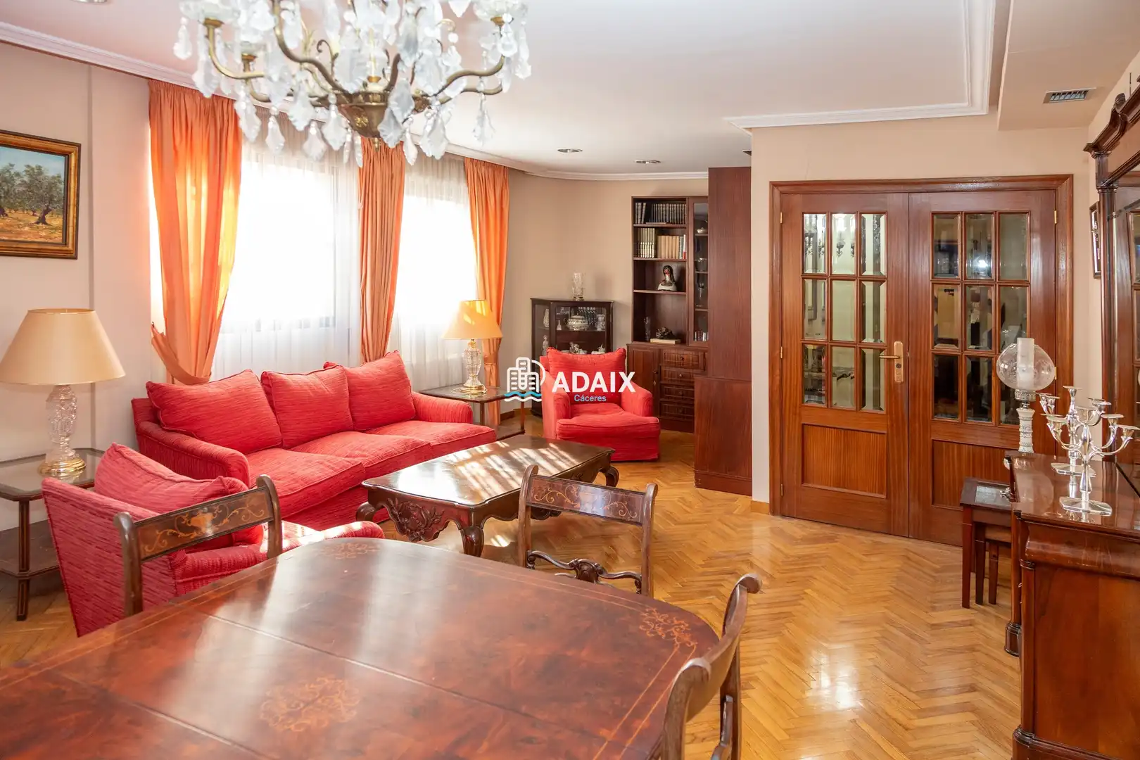 Sala d'estar de Casa adosada en venda en Cáceres amb Aire condicionat, Calefacció i Terrassa