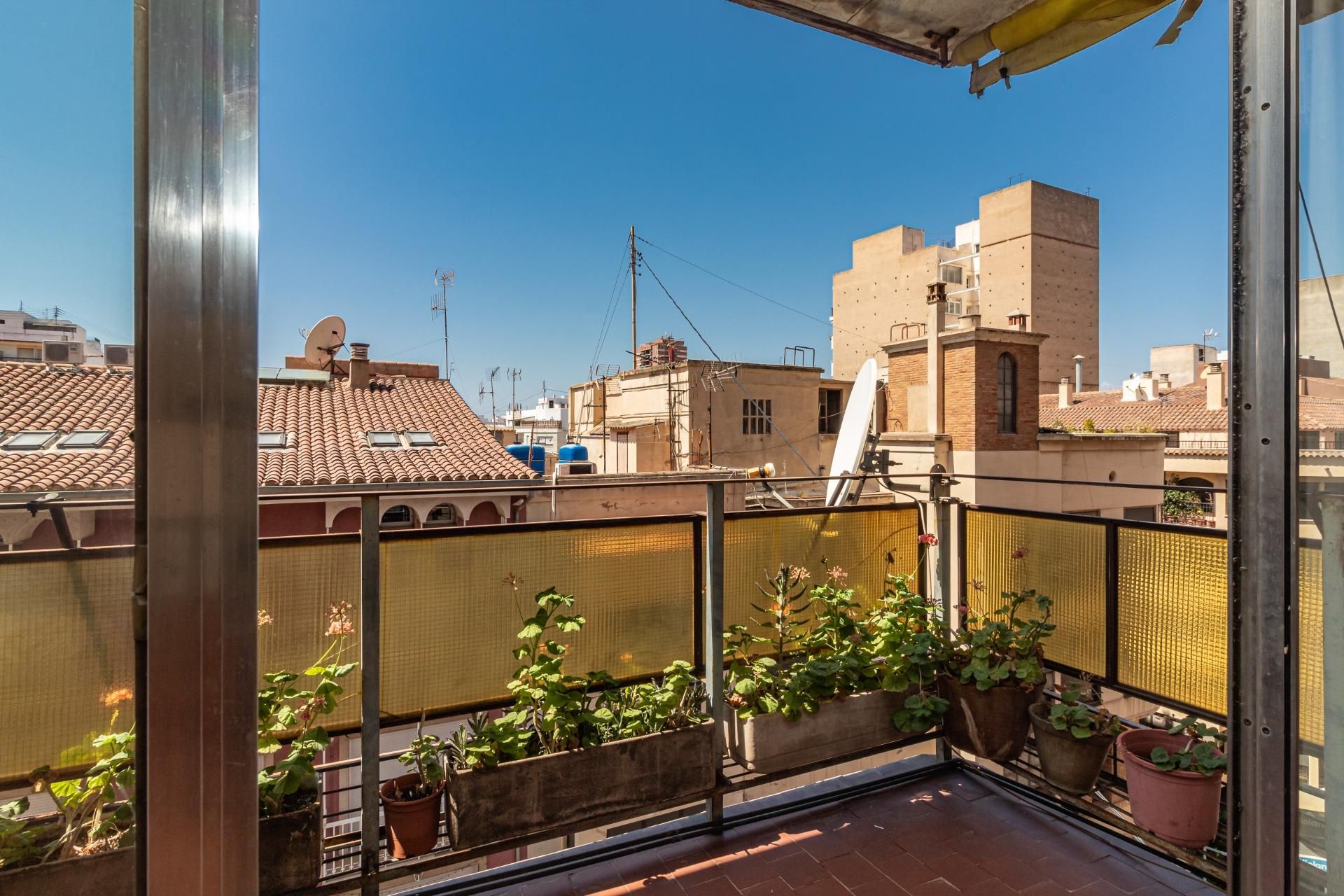 Terrassa de Pis en venda en Castellón de la Plana / Castelló de la Plana amb Calefacció, Parquet i Terrassa