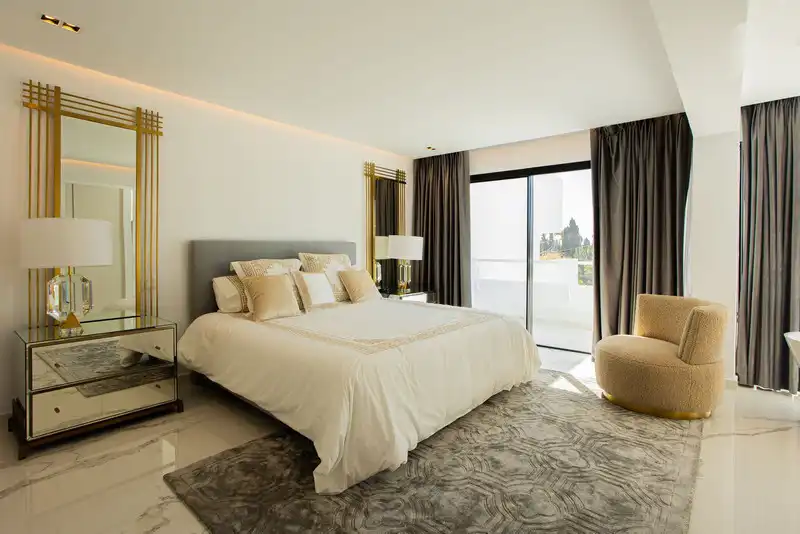 Bedroom of Detached homes for rent in Marbella  with Air Conditioner, Terrace and Storage room