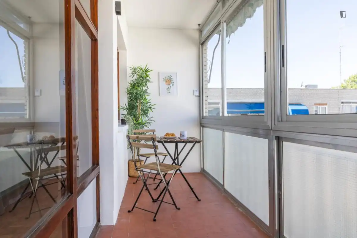 Terraza de Apartamento para compartir en Parla con Calefacción, Amueblado y Horno