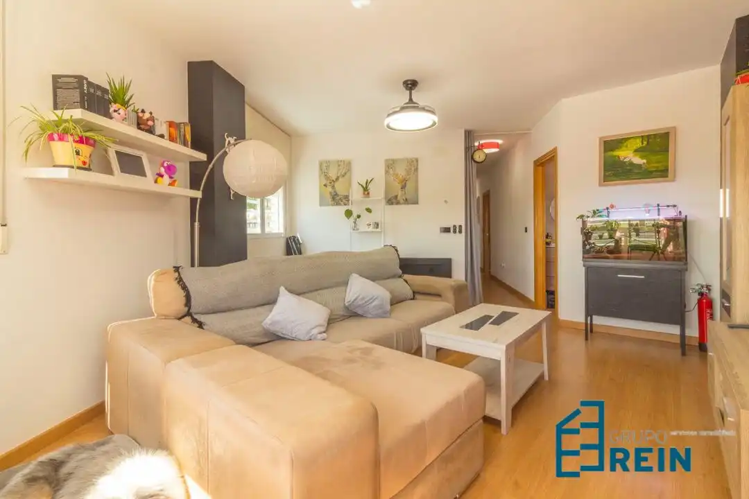 Wohnzimmer von Wohnung zum Verkauf in Cobeja