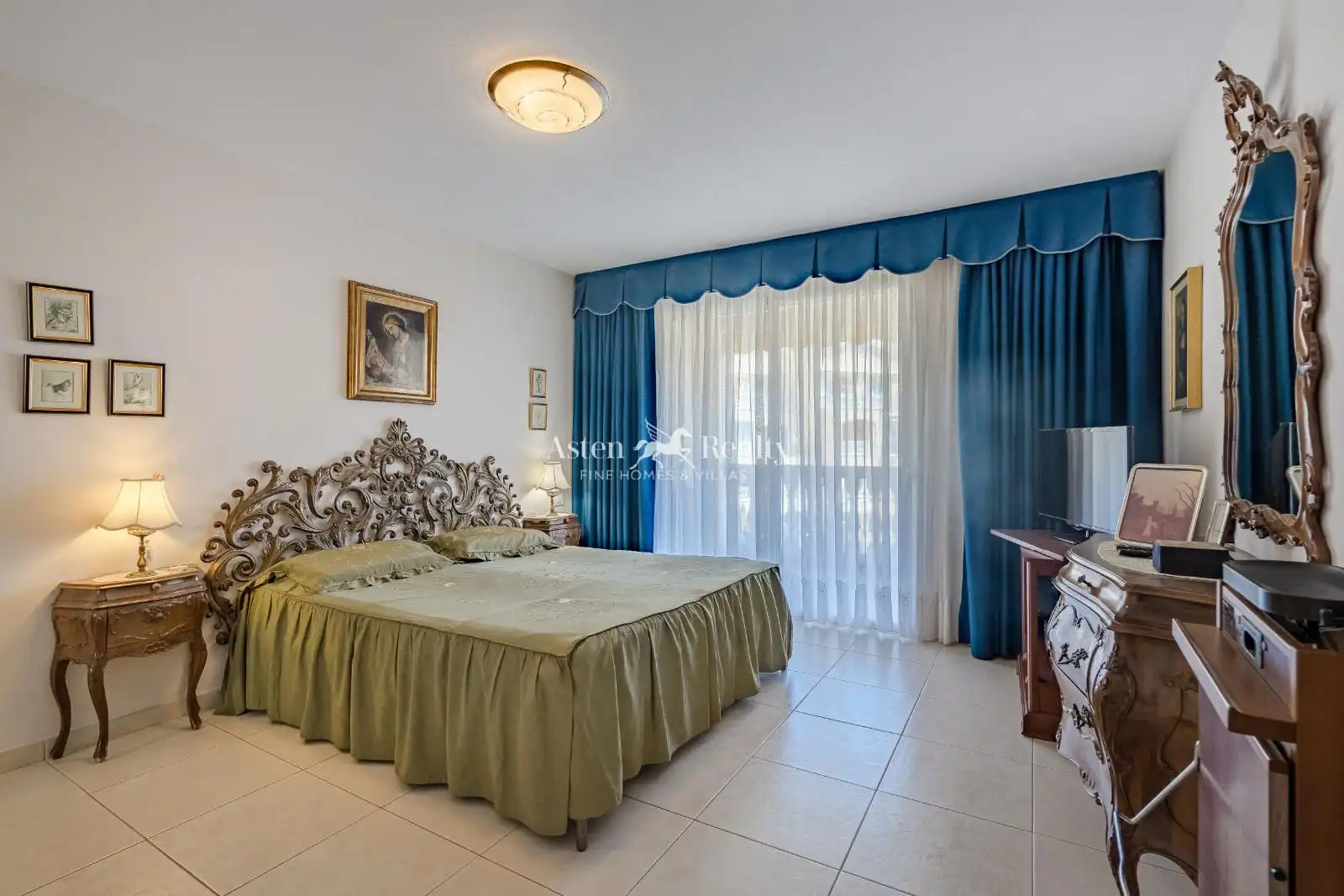 Habitación de Piso en venta en Arona con Terraza, Trastero y Piscina