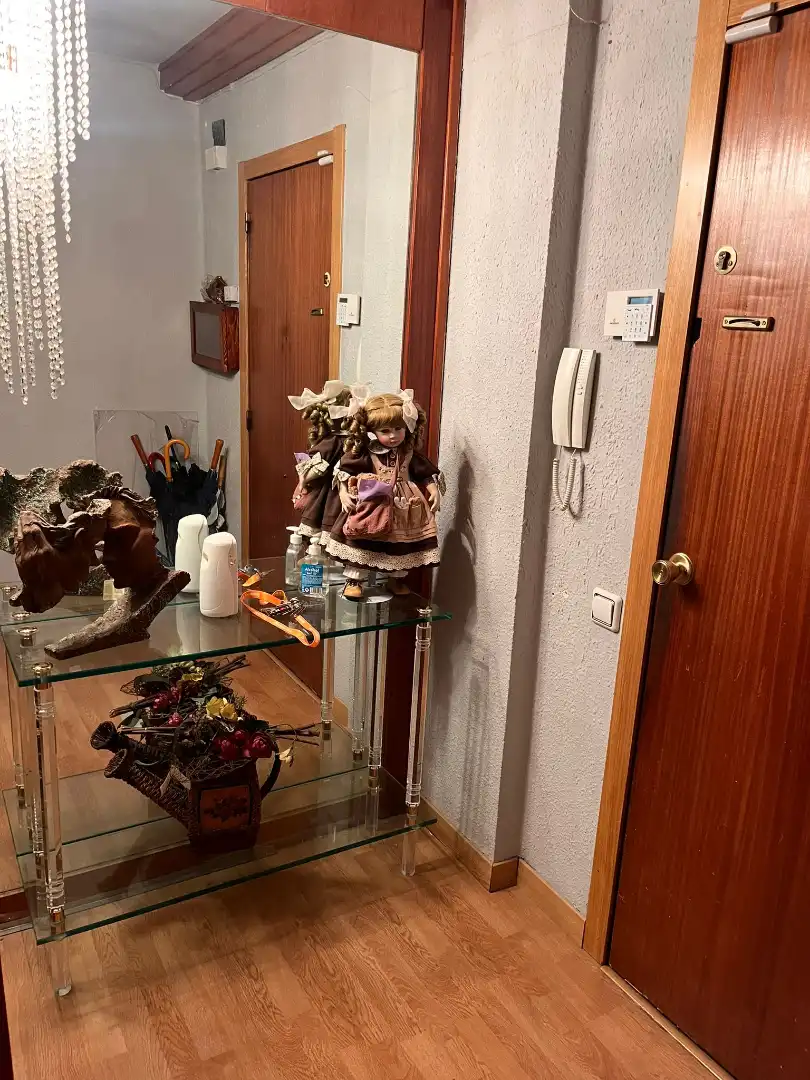 Habitación de Piso en venta en Lleida con Calefacción, Parquet y Amueblado