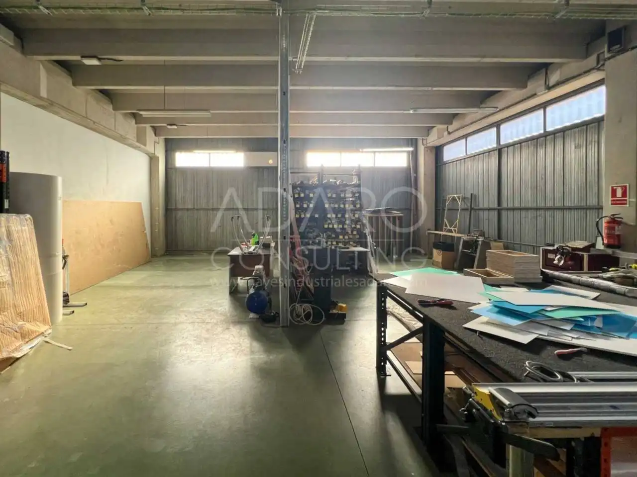 Industrial building to rent in Calle Daza Valdés, imagen 11