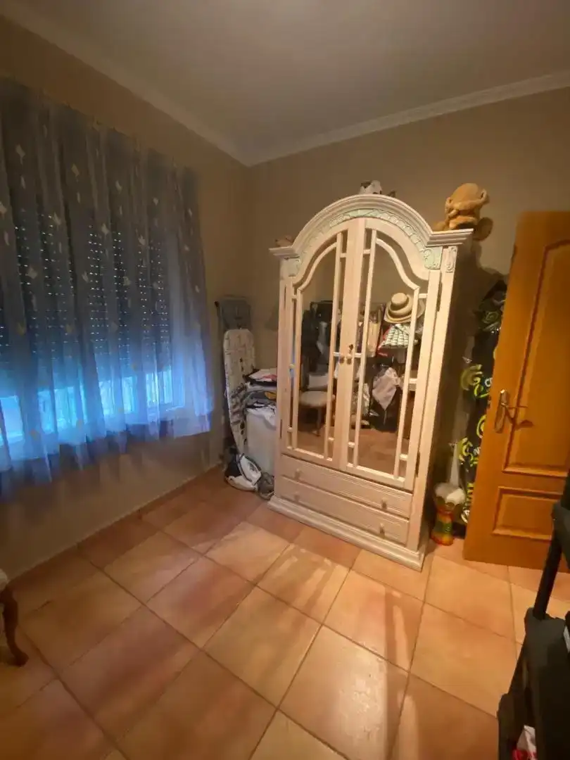 Habitación de Casa o chalet en venta en Torrent con Aire acondicionado, Piscina y Balcón
