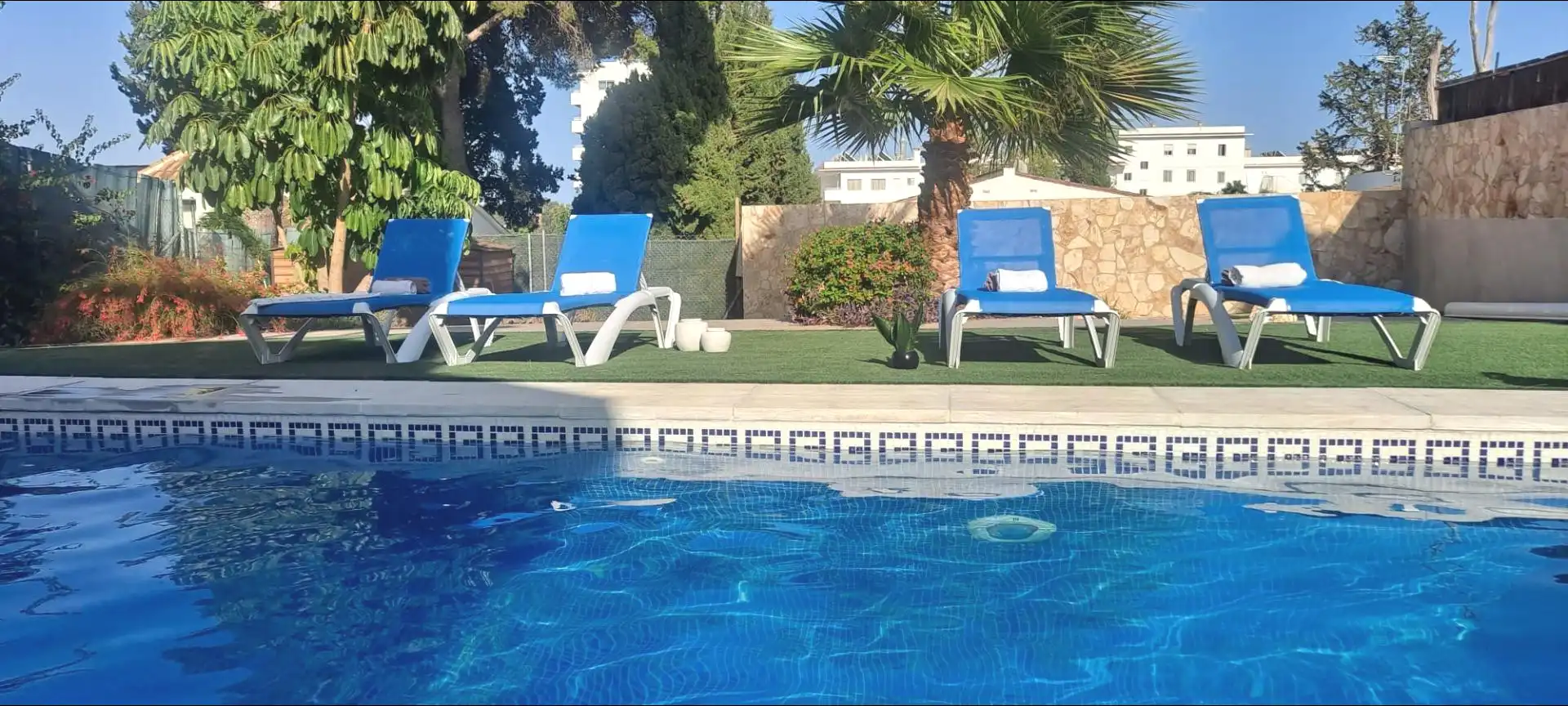 Schwimmbecken von Haus oder Chalet zum Verkauf in El Pinar- Palacio de Congresos