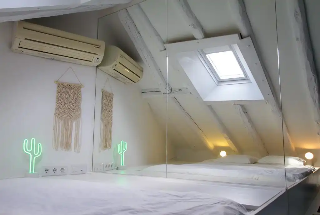 Habitación de Piso de alquiler en Madrid con Aire acondicionado y Amueblado