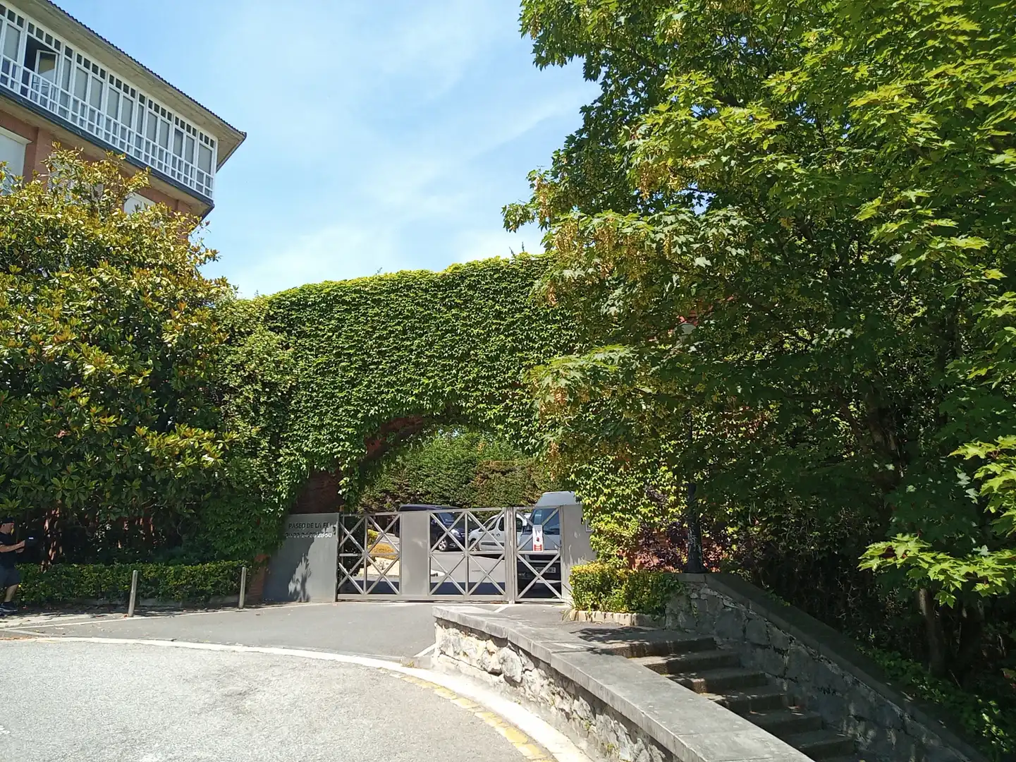 Vista exterior de Garatge en venda en Donostia - San Sebastián 