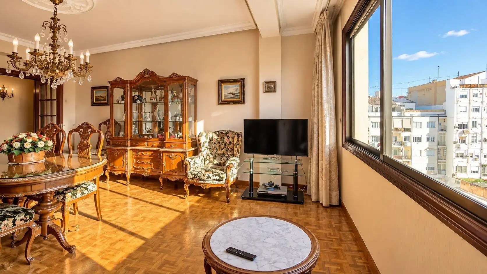 Piso con terraza en venta en Extramurs, imagen 4