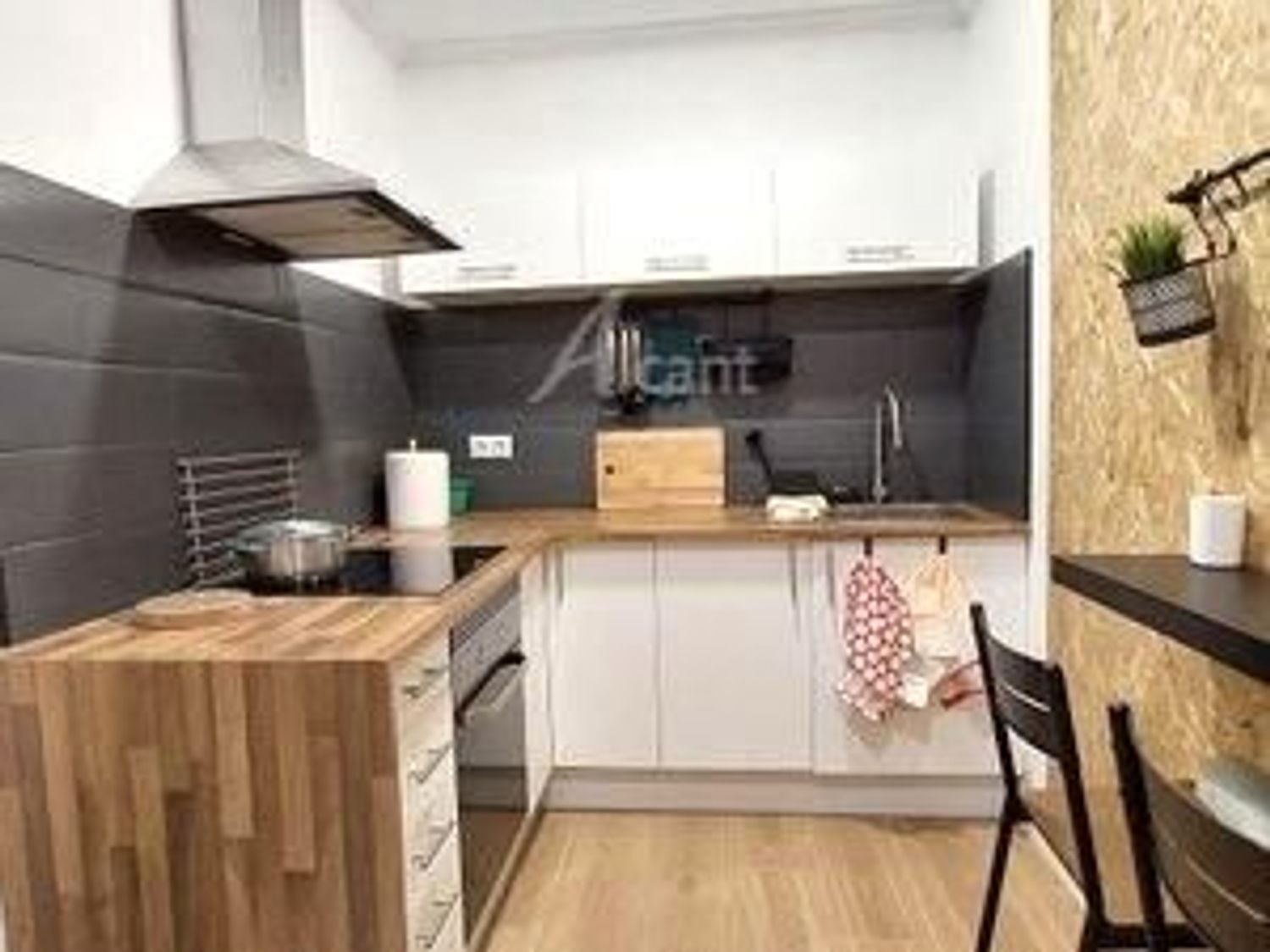 Kitchen of Flat to share in Alicante / Alacant