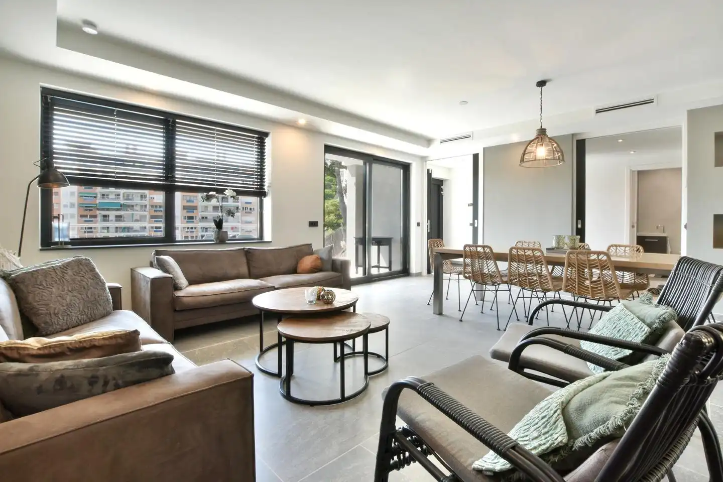 Sala de estar de Casa o chalet en venta en Calella con Aire acondicionado, Calefacción y Jardín privado