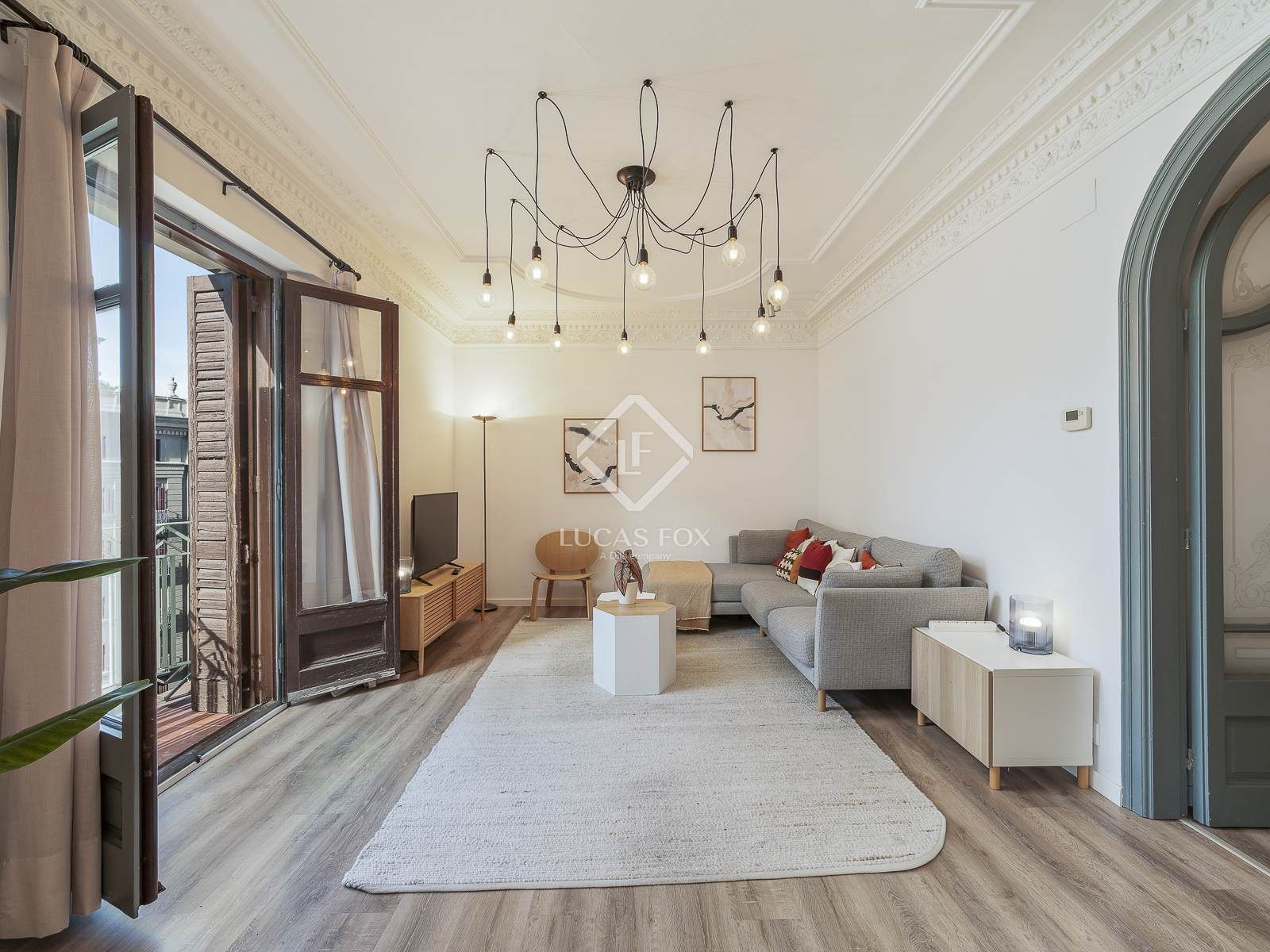 Sala d'estar de Pis en venda en  Barcelona Capital amb Aire condicionat, Moblat i Balcó