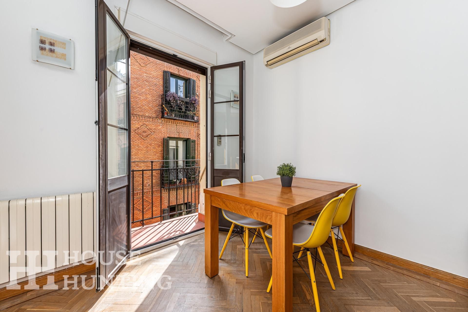 Terraza de Apartamento en venta en  Madrid Capital con Aire acondicionado, Calefacción y Balcón