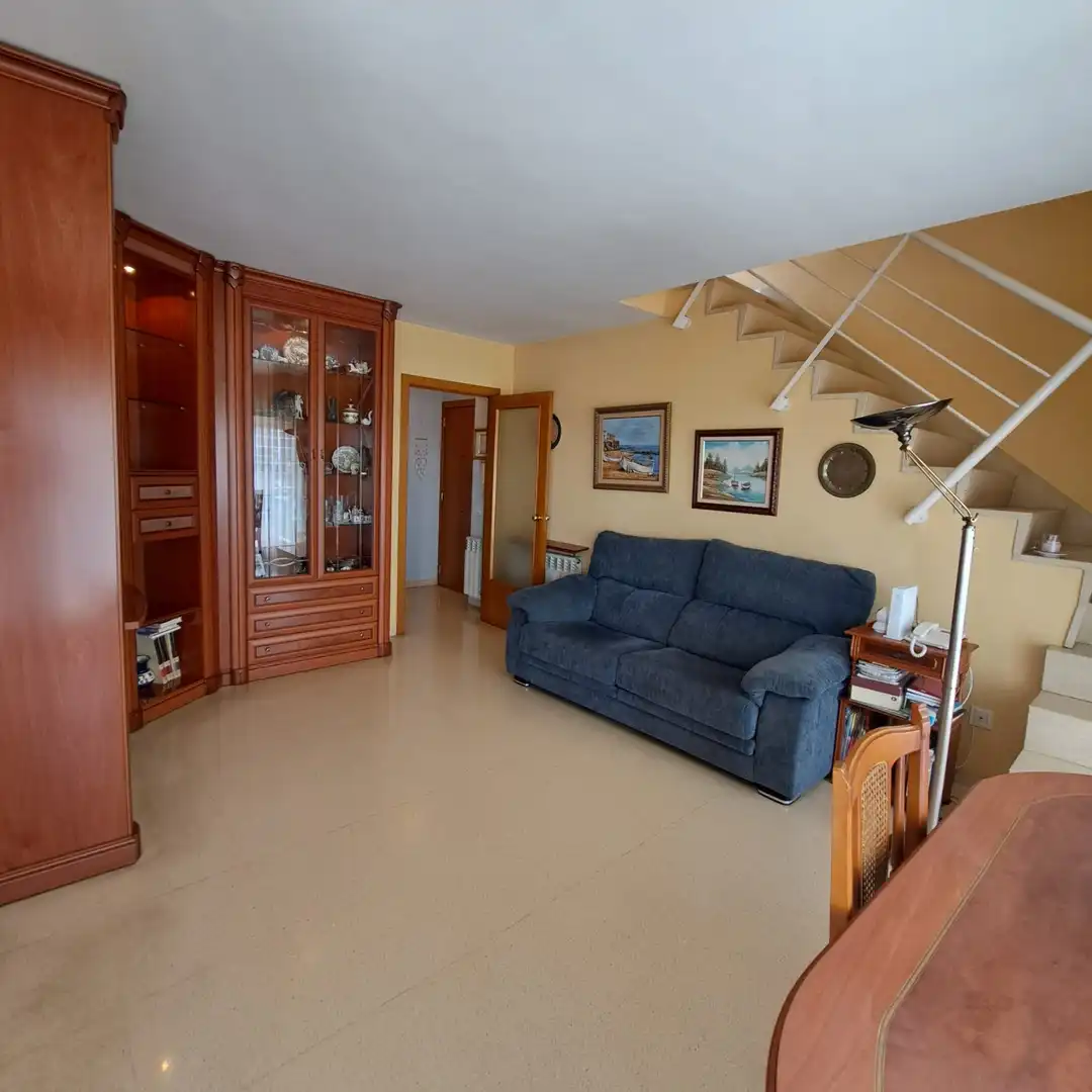 Sala de estar de Ático en venta en Terrassa con Calefacción, Terraza y Trastero