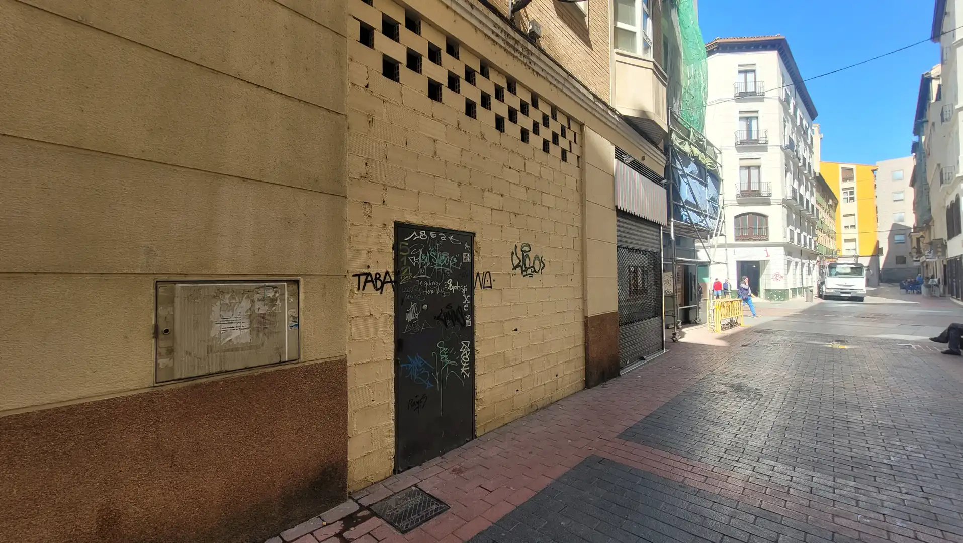 Vista exterior de Local de lloguer en Zaragoza