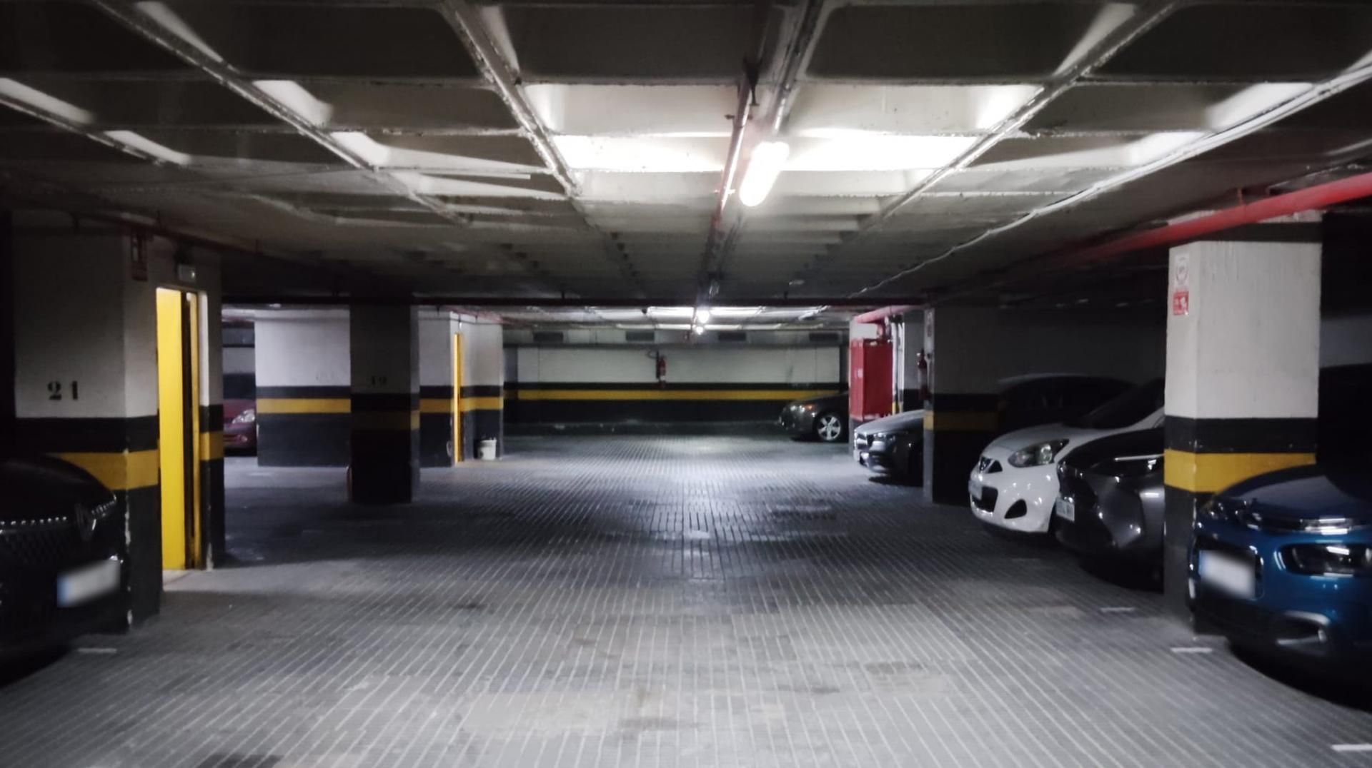 Parking of Garage for rent in  Barcelona Capital