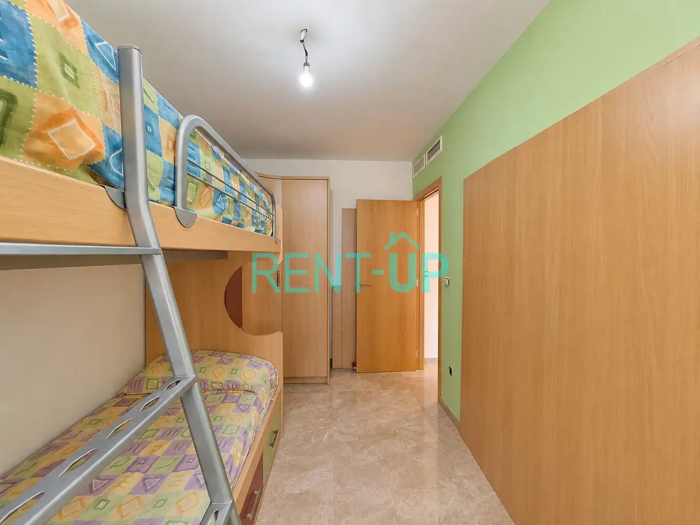 Habitación de Casa adosada en venta en Novelé  / Novetlè con Aire acondicionado, Jardín privado y Terraza