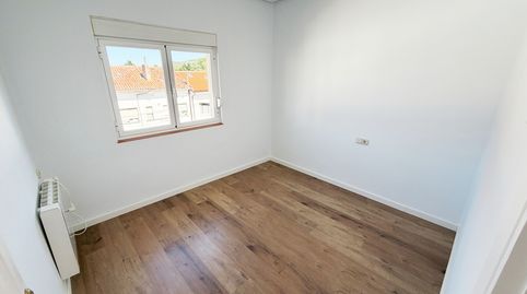 Foto 2 de Piso en venta en Raices Nuevo - Calle Gran Capitan, Raíces, Castrillón