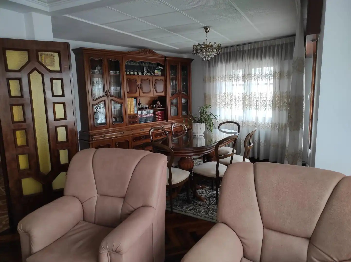 Wohnung zur Miete in Avenida LUGO, Ensanche - Sar
