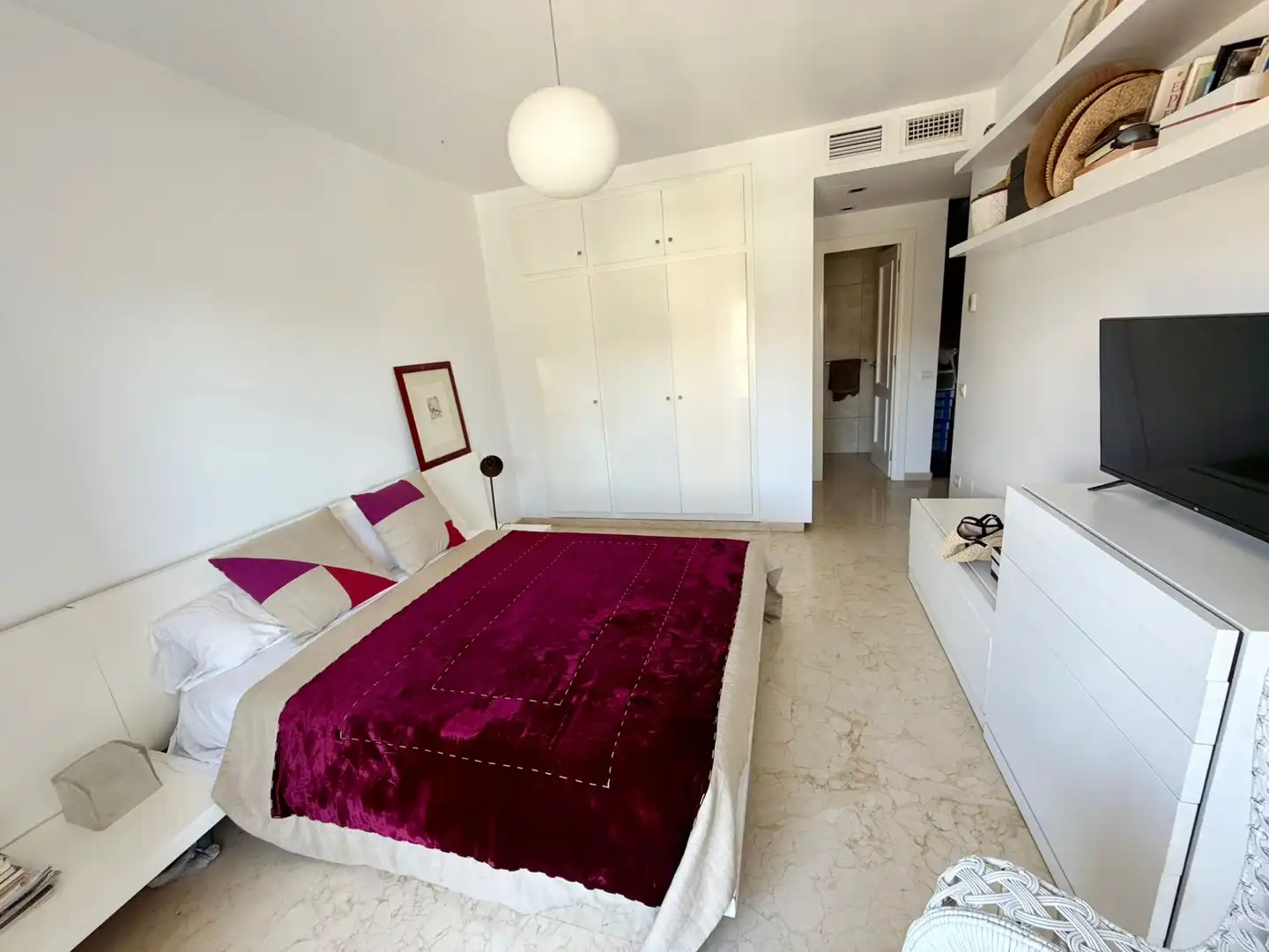 Schlafzimmer von Wohnung zur Miete in Almería mit Klimaanlage, Heizung und Terrasse