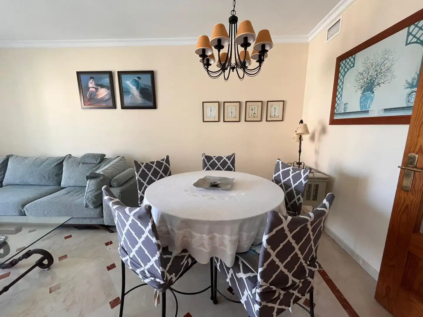Esszimmer von Wohnungen zur Miete in Marbella mit Klimaanlage, Heizung und Terrasse