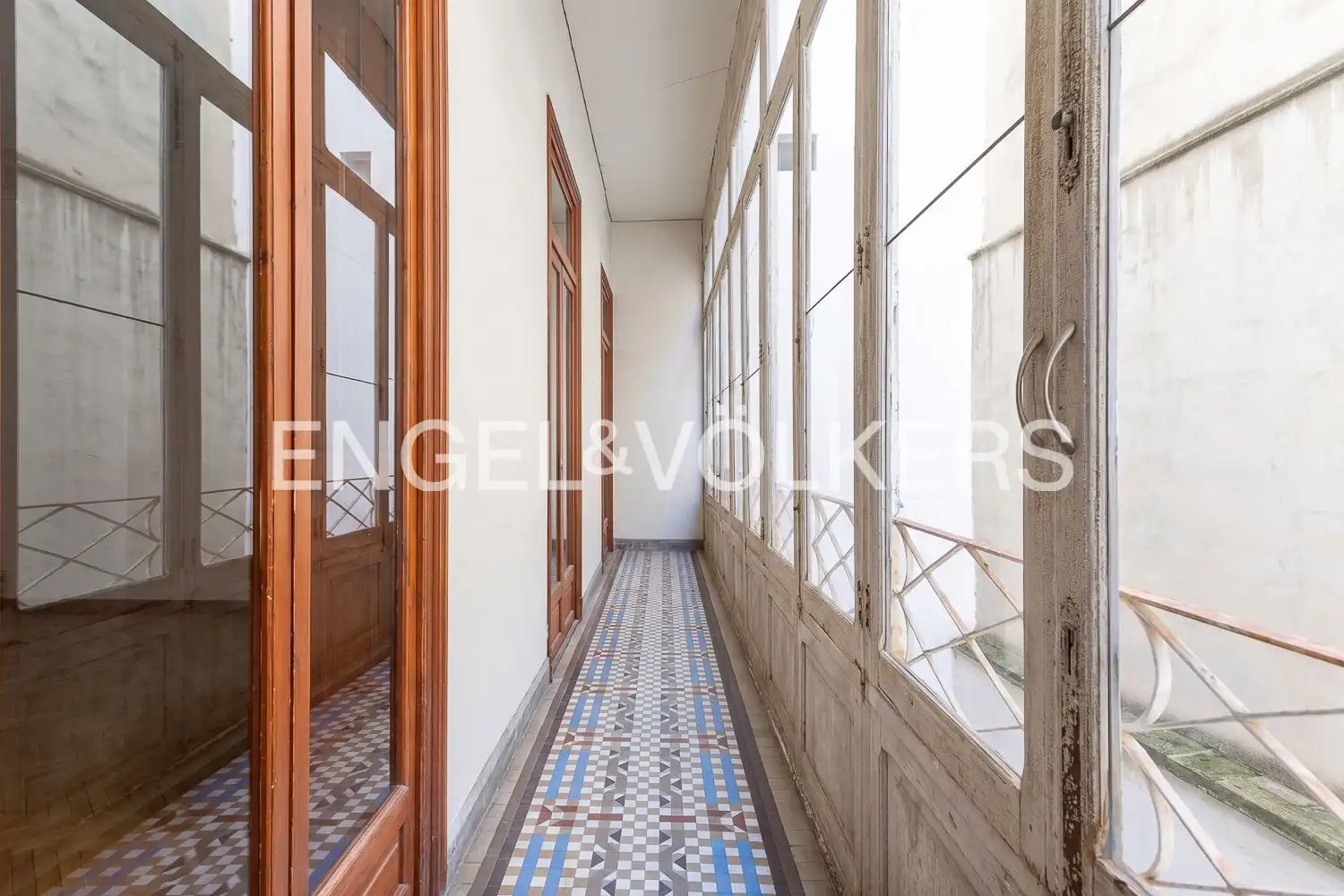 Flat with terrace for sale in Carrer d'Aparisi i Guijarro, imagen 23