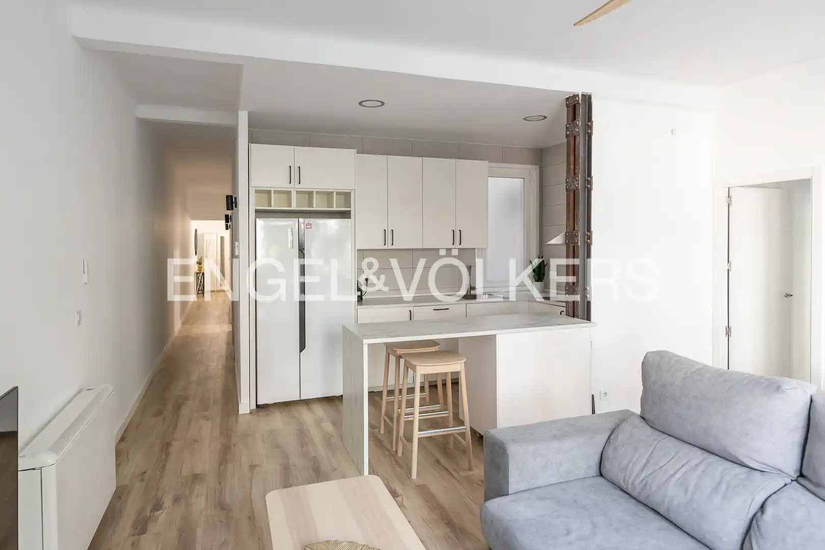 Exterior view of Flat for rent in Madrid  with Heating, Parquet flooring and Furnished