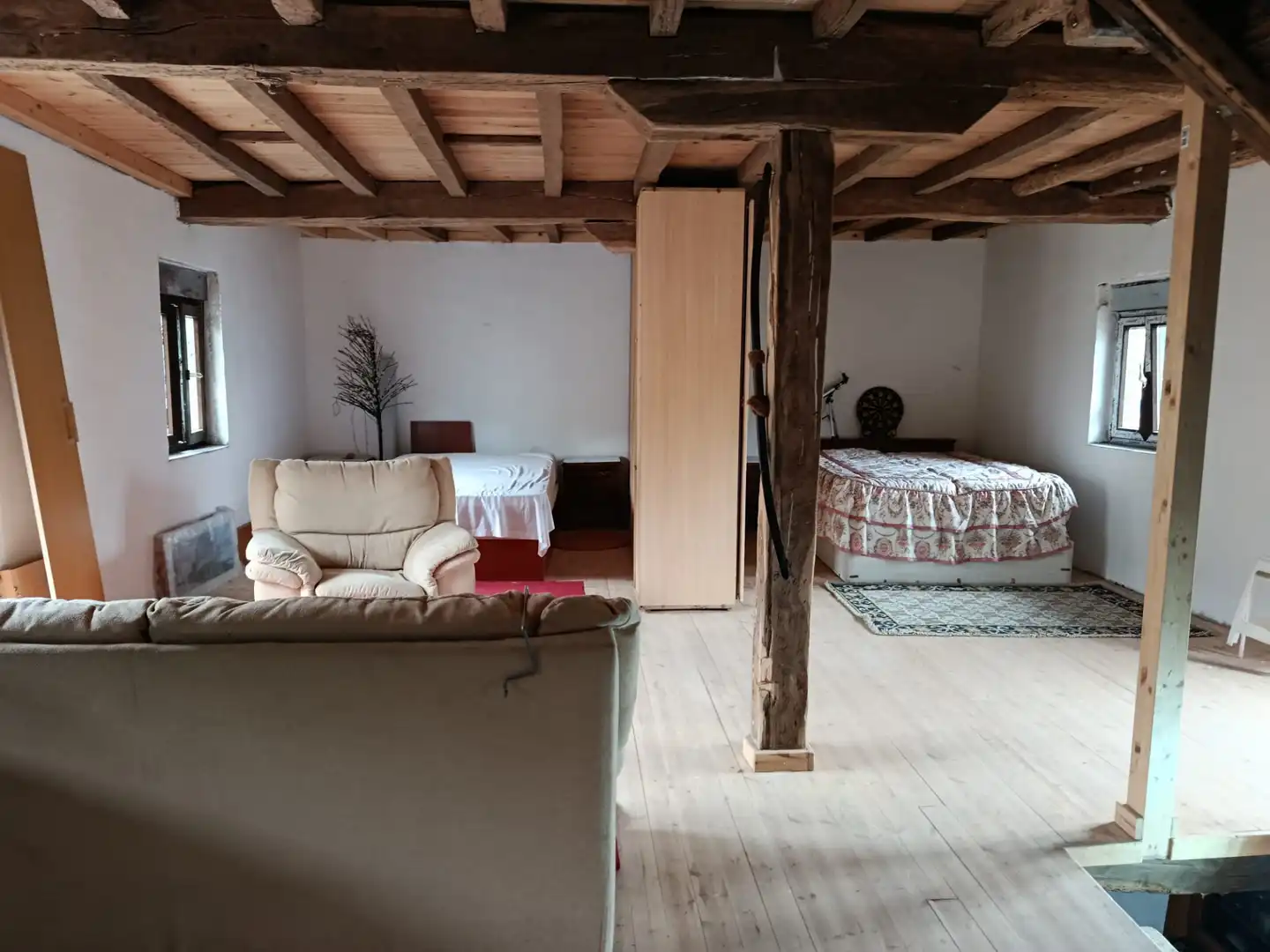 Sala d'estar de Casa adosada en venda en Santiurde de Reinosa amb Terrassa i Balcó