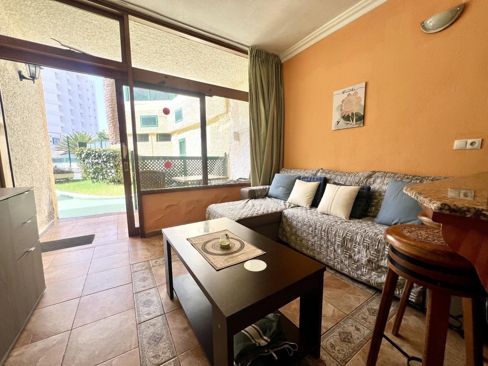 Living room of Apartment for sale in San Bartolomé de Tirajana  with Private garden, Balcony and Community pool