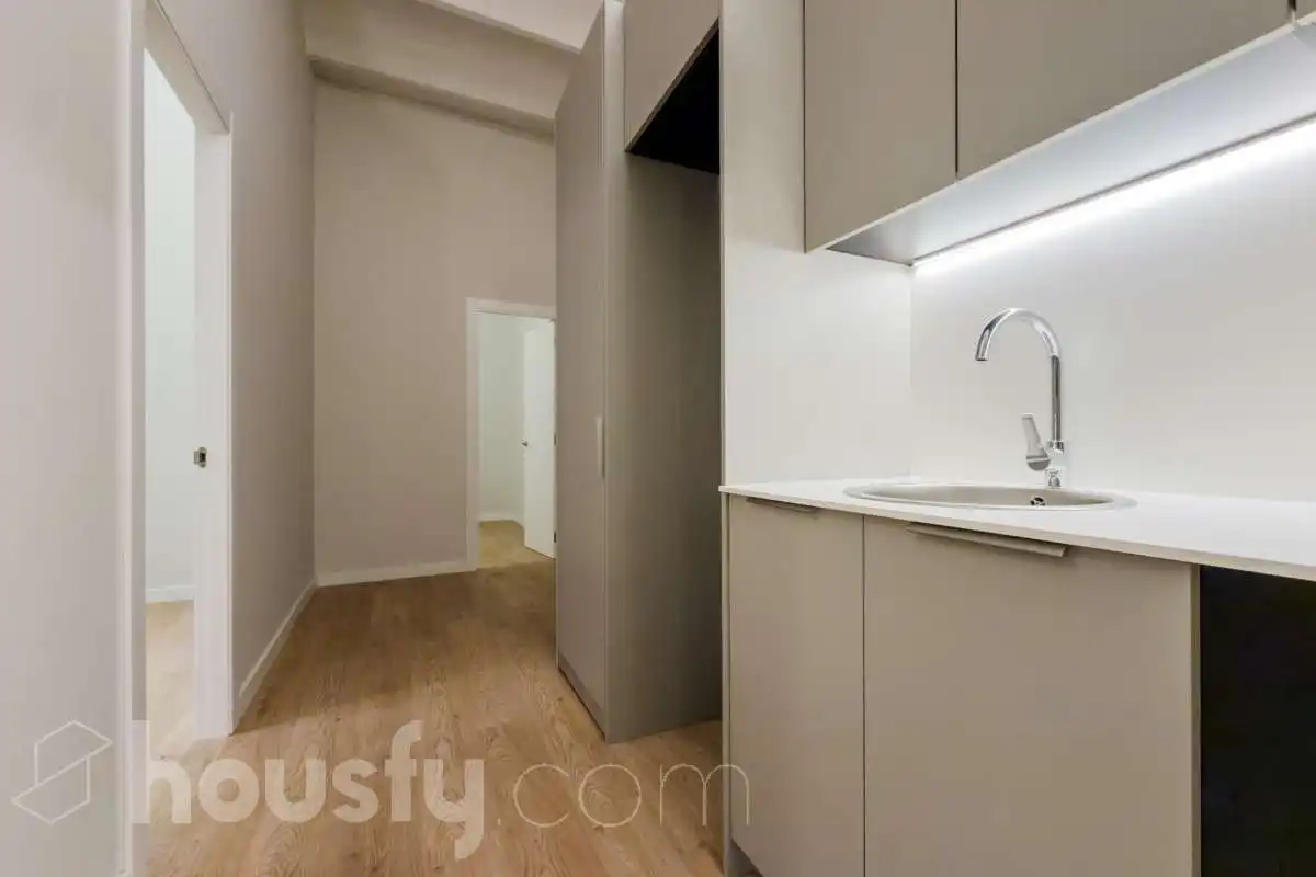 Planta baja en venta en Barcelona con Parquet