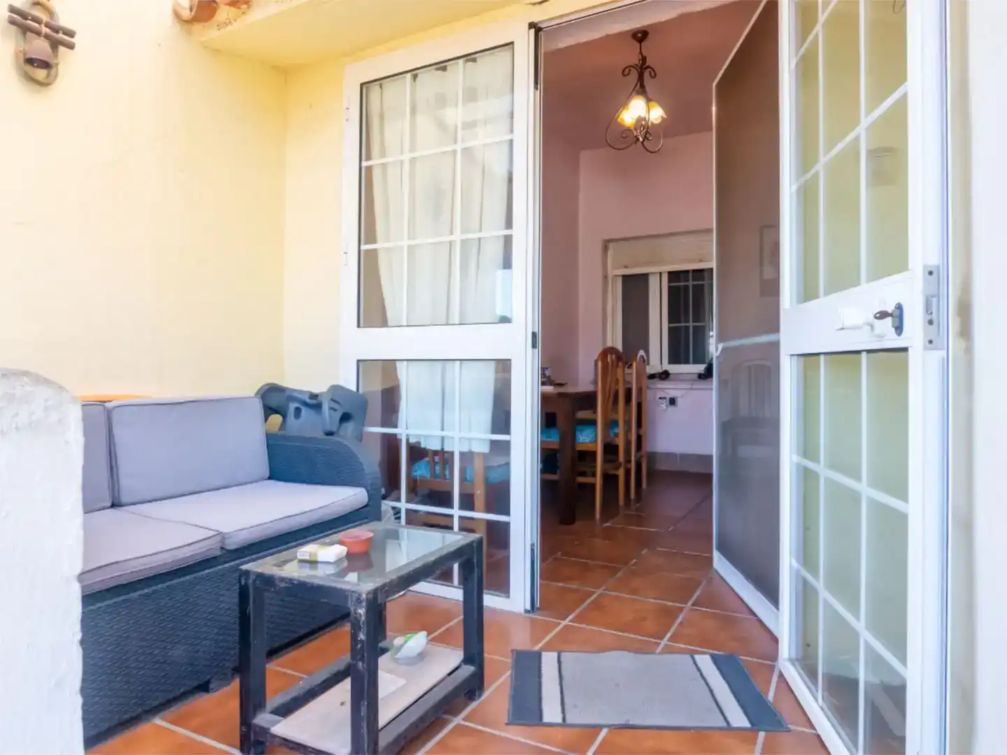 Terrassa de Casa adosada en venda en Los Barrios