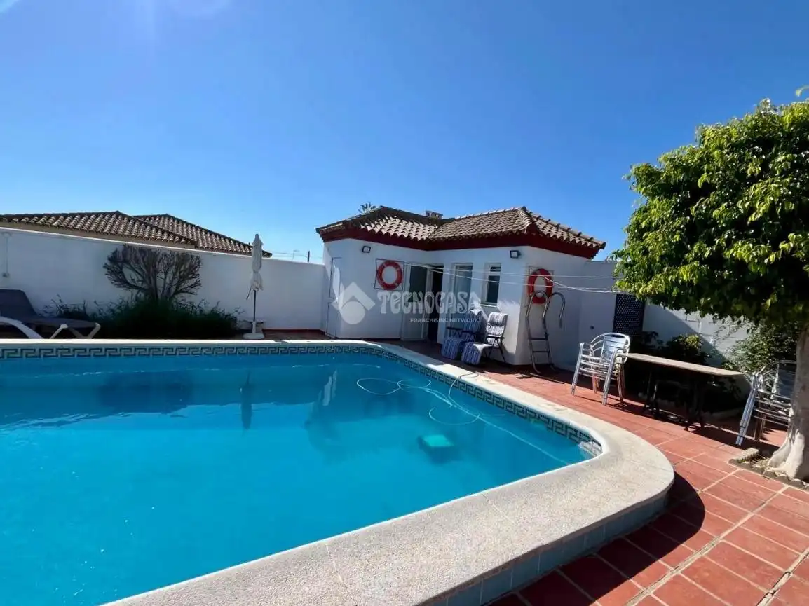 Casa con jardín en venta en Núcleo urbano, imagen 31