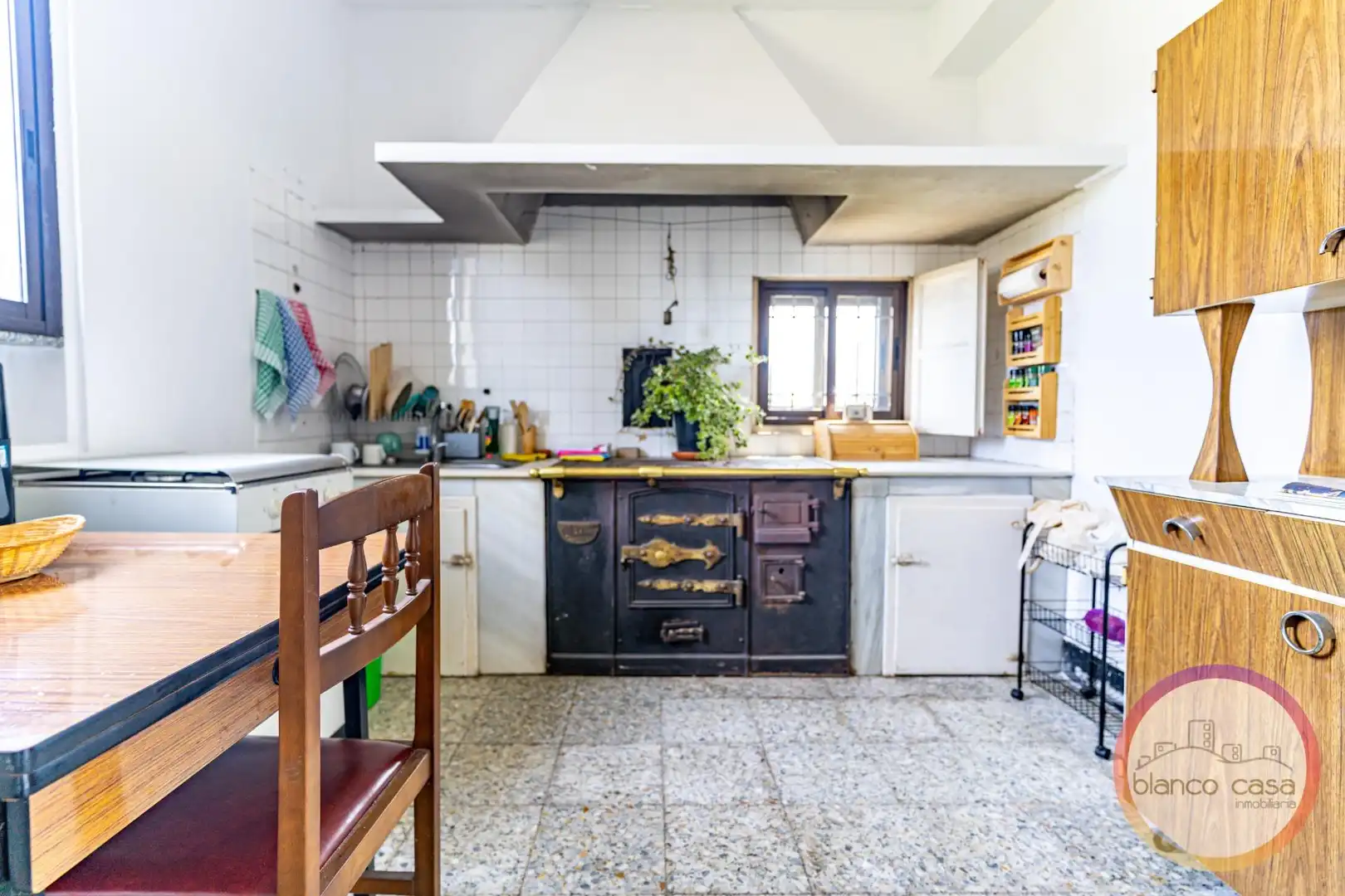 Cocina de Casa o chalet en venta en A Laracha   con Calefacción y Trastero