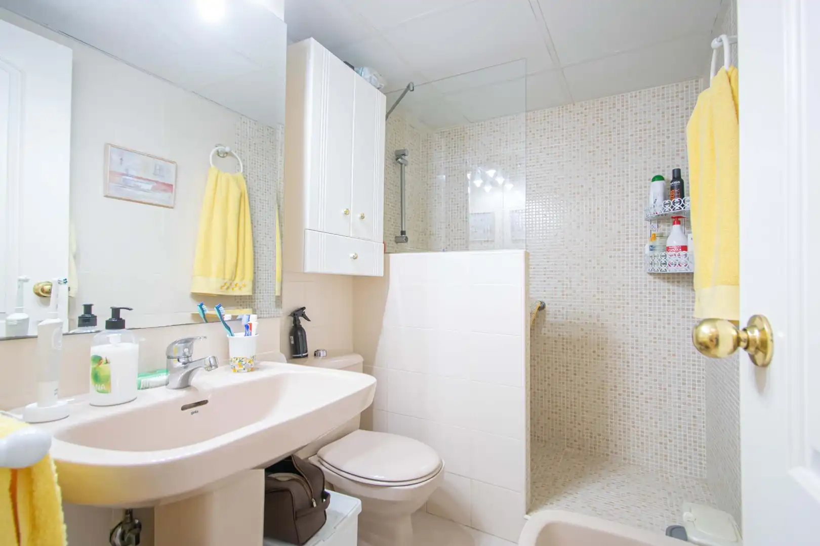 Flat for sale in Avenida ALCALDE LUIS URUÑUELA, Urbadiez - Entrepuentes