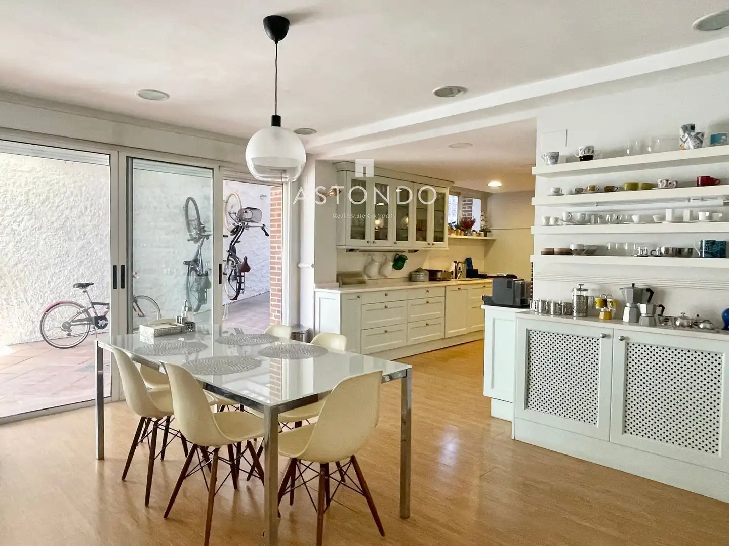 Kitchen of Houses for rent in Madrid  with Air Conditioner, Heating and Terrace