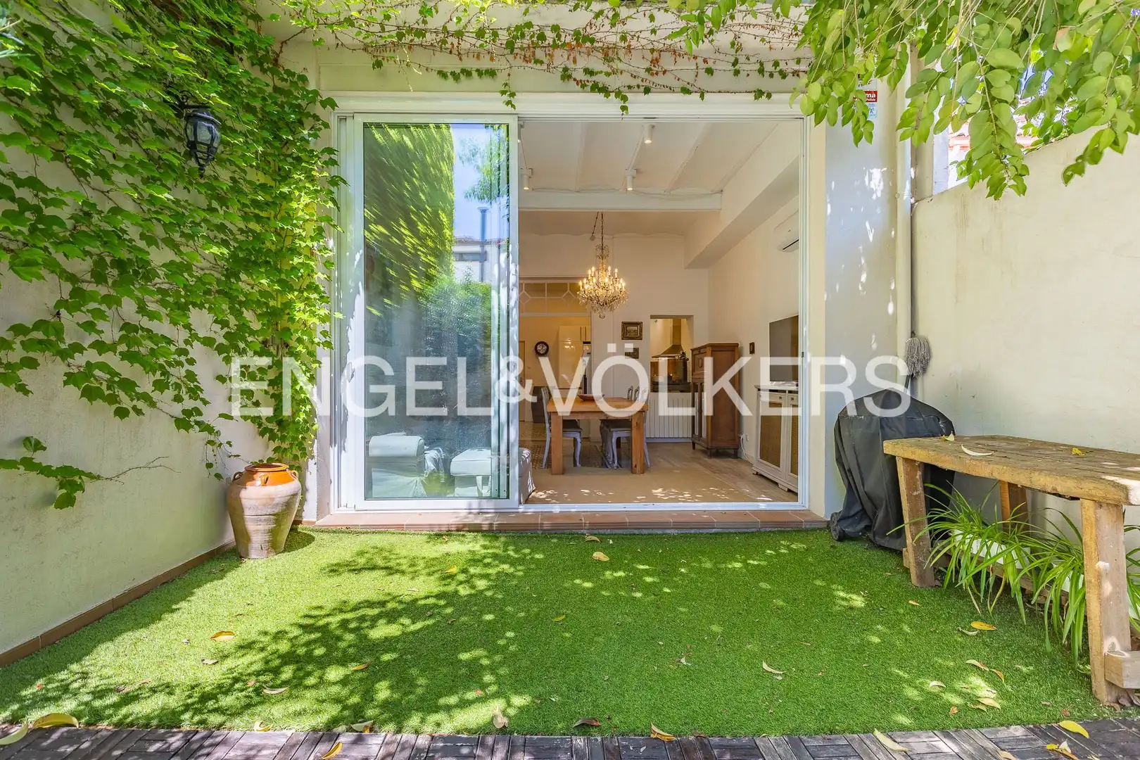 Terraza de Casa o chalet en venta en Terrassa con Aire acondicionado, Calefacción y Jardín privado