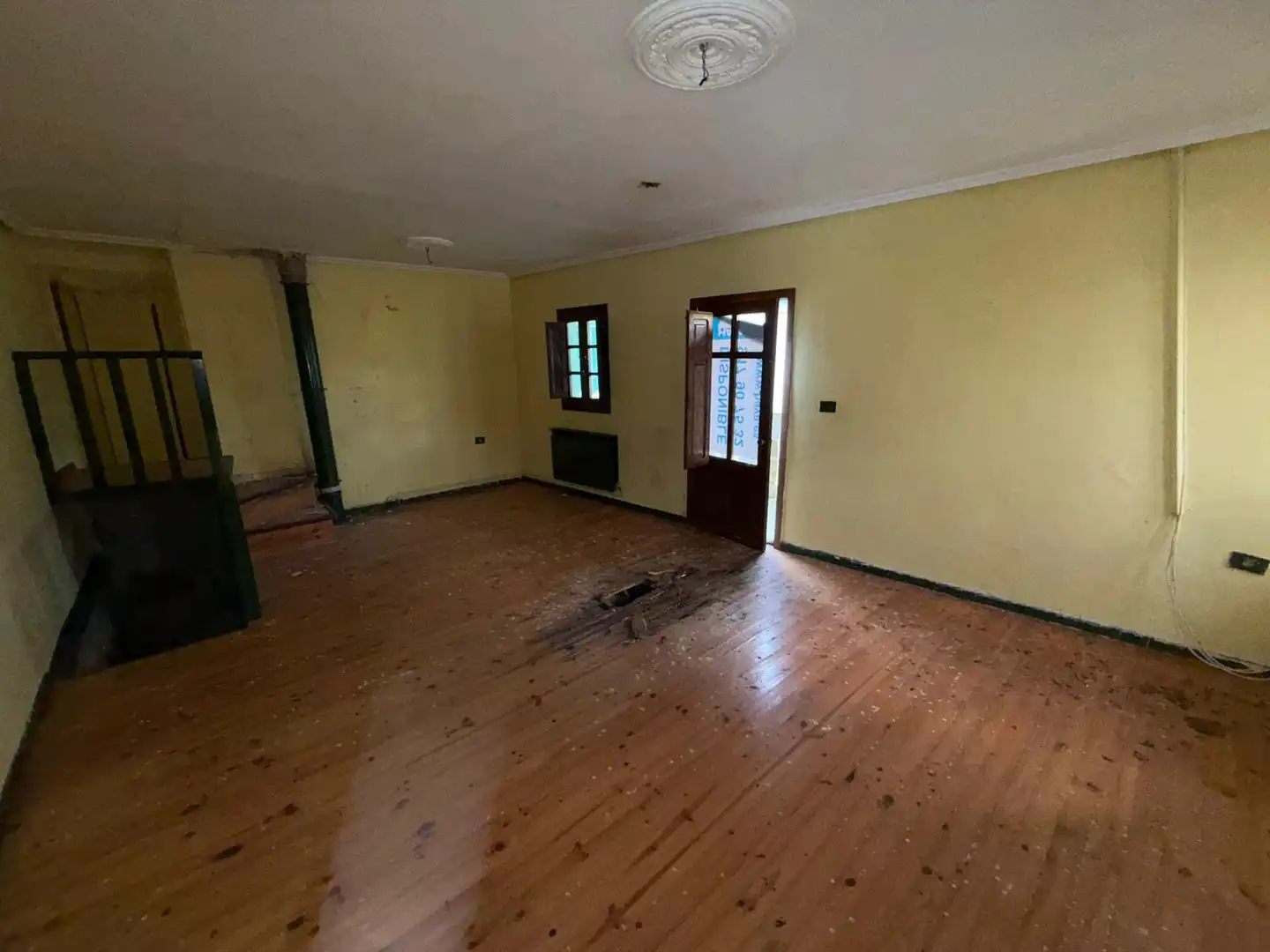 Houses for sale in Punxín, Ourense